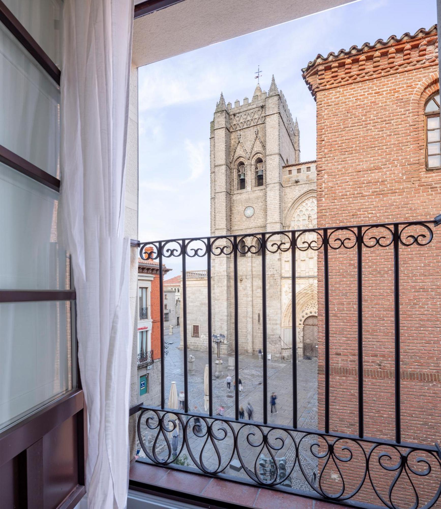 Apartamento Altior Catedral Homes Ávila Extérieur photo